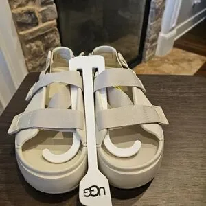 UGG | Shoes | Nwt Ugg Mens Stratus Sandals Size 9 | Poshmark display picture 1